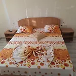 招待所 Casa Elena 4*