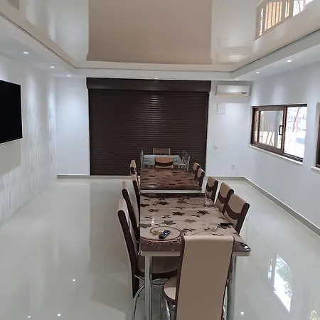 ゲストハウス Casa Elena 4*