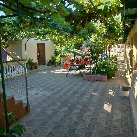 Casa Elena Două Mai