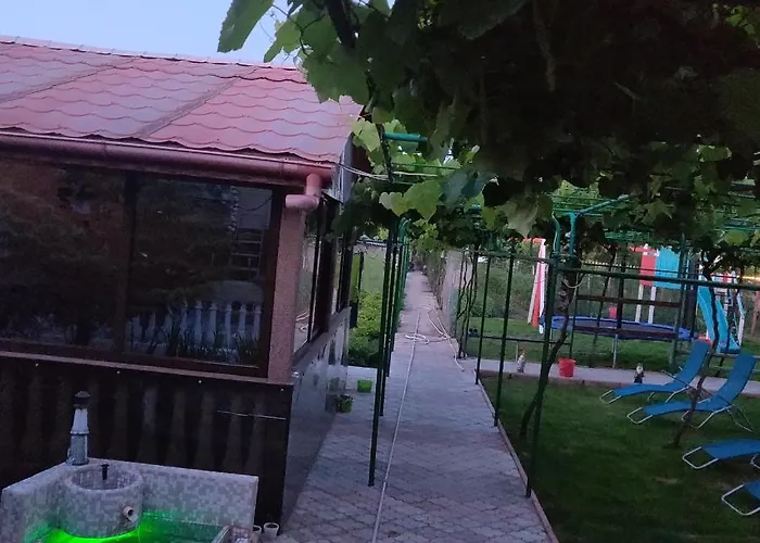 Gasthuis Casa Elena Două Mai