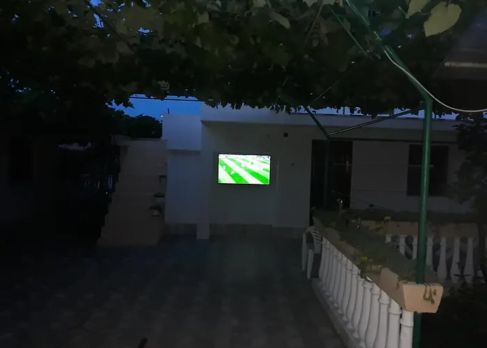 Casa Elena Două Mai