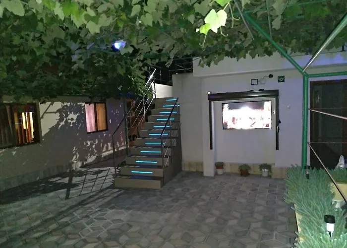 Casa Elena Gasthuis 4*